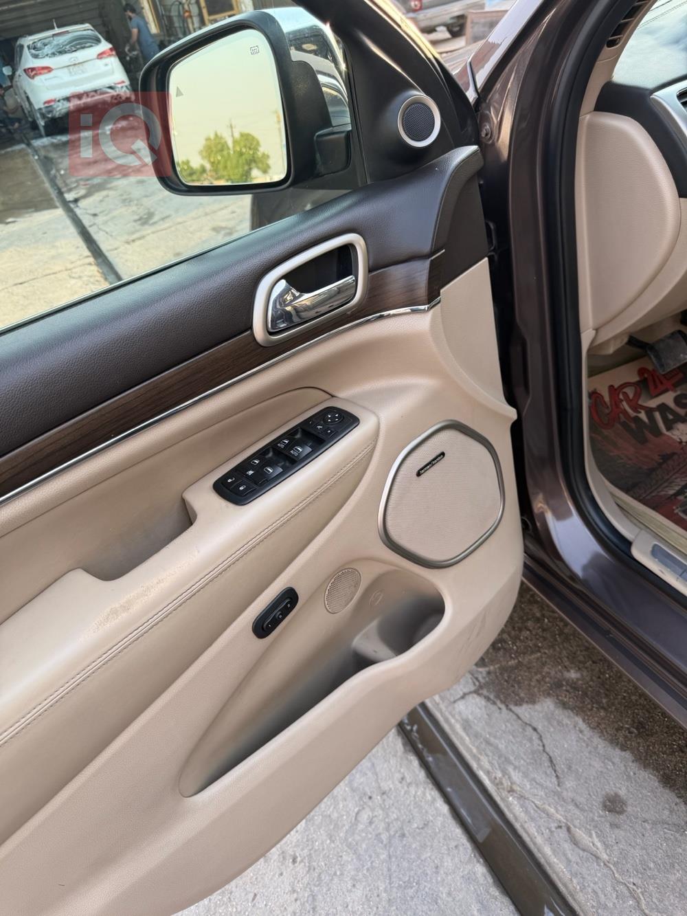 جيب جراند شيروكي